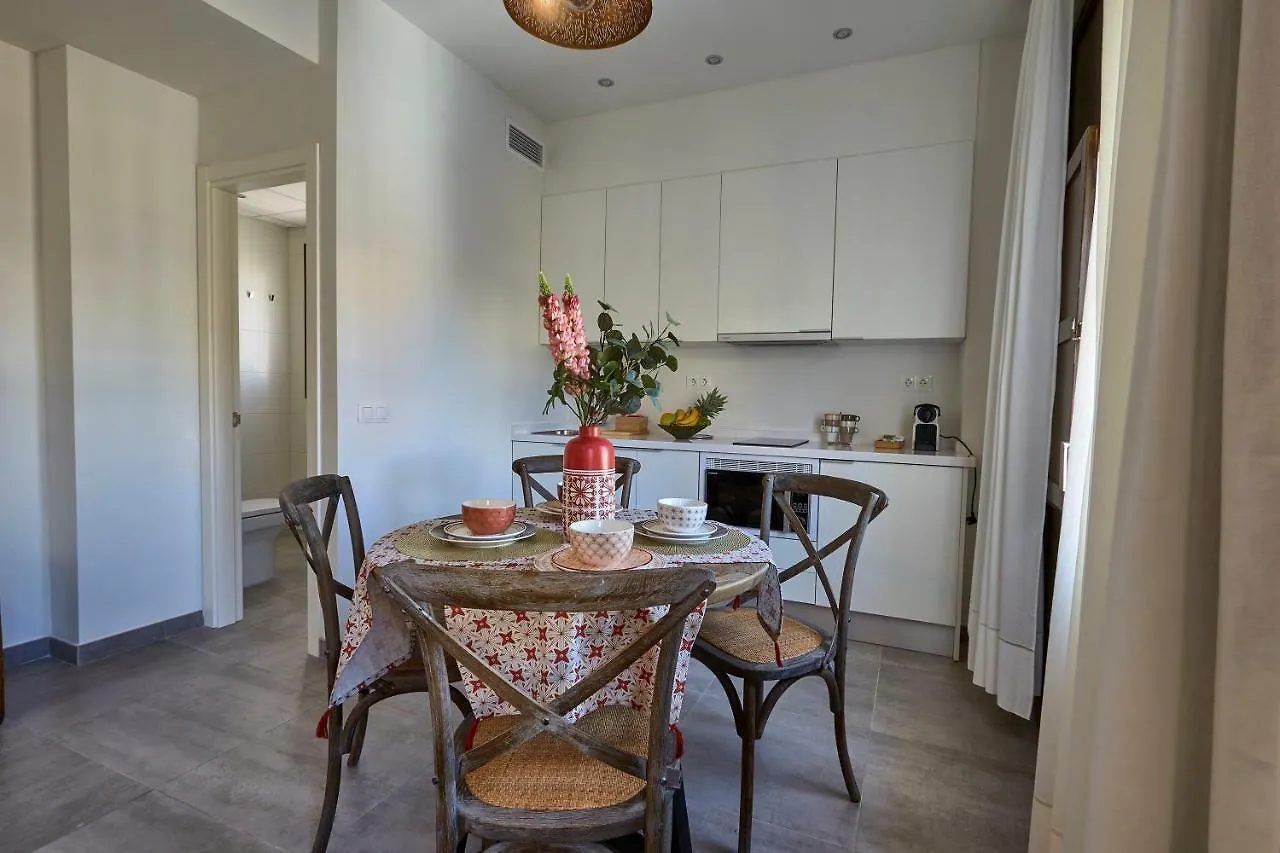Apartamentos El Marques Málaga 0*,  España